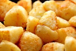 * FRZ Roast Potatoes - Aunt Bessie's   x  2.5kg